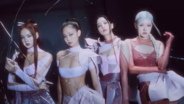 新歌「拿筷子彈古箏」　 BLACKPINK被指辱華
