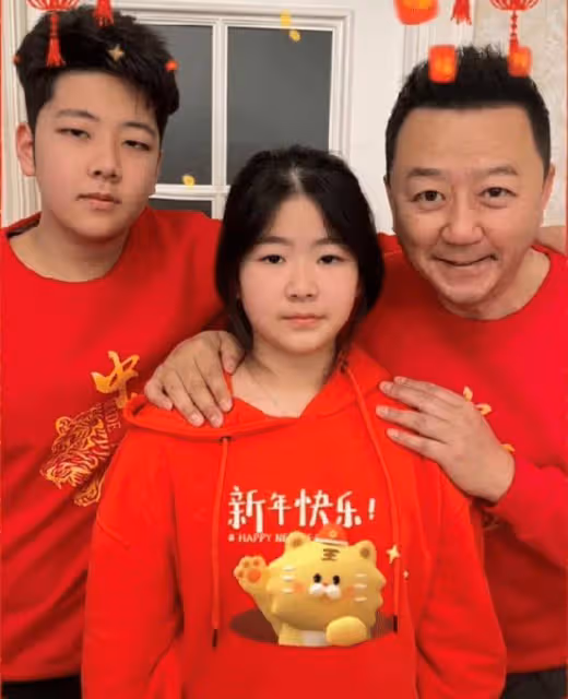 郭濤兒子健身視頻,15歲小詩詩身材魁梧肌肉成「大流星」