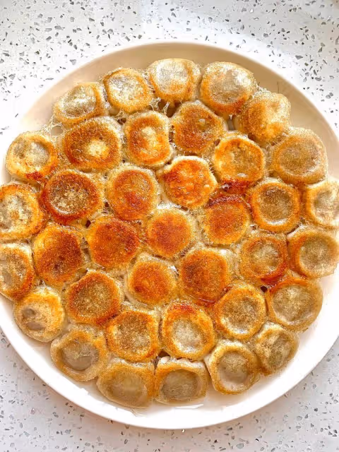 一口炫10個‼️爆汁拇指生煎｜免揉面免皮凍