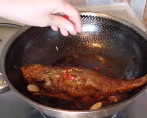 不粘鍋！簡單快手！紅燒黃花魚