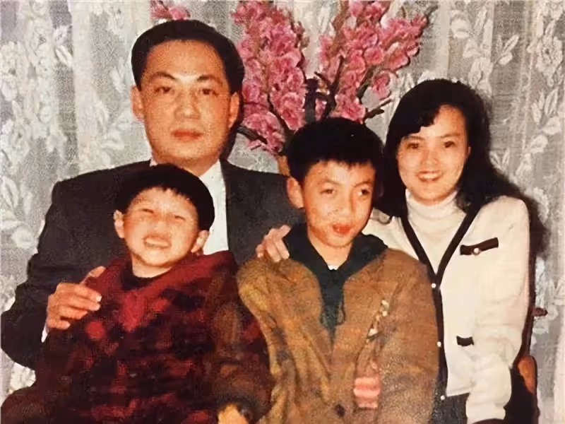 5歲成搖錢樹出道,13歲被打針停止長高,如今60歲的她怎麼樣了?