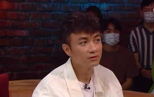古巨基曾採訪劉德華林志穎，視周星馳為偶像，星爺和他合作有趣事