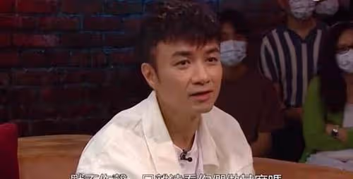 古巨基曾採訪劉德華林志穎，視周星馳為偶像，星爺和他合作有趣事