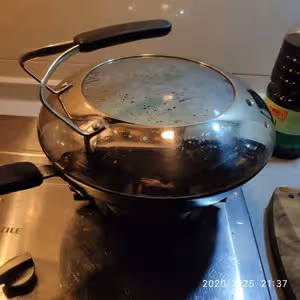 尖椒炒肉（爆下飯）