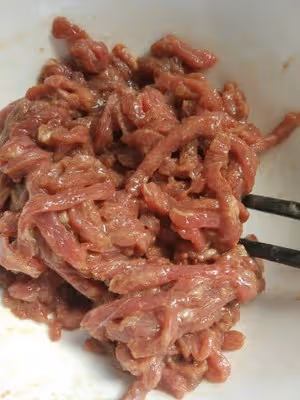 家常魚香肉絲