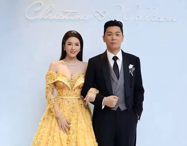 TVB前女星近況曝光!曬與友人聚會賣萌美照,湯鎮業前妻驚喜現身