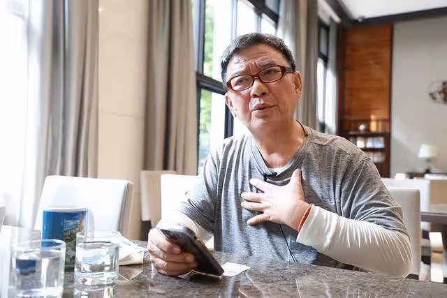 李立群再次回應立場問題!否認兒子曾發表不當言論,言辭激動憤慨