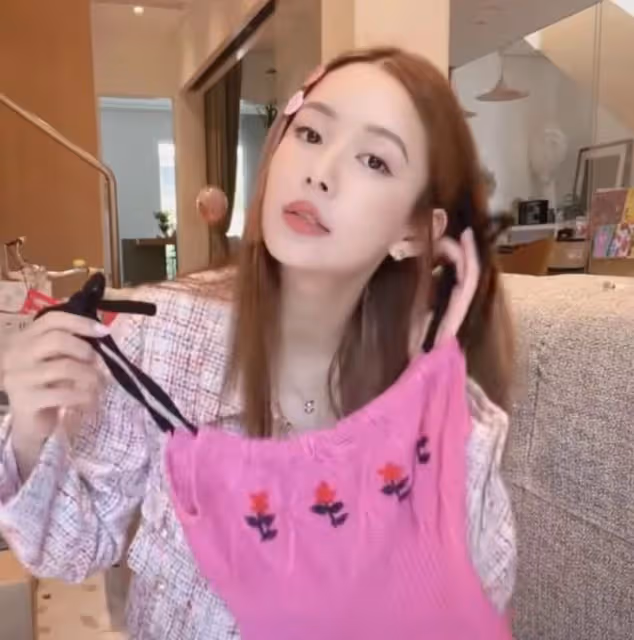 陳赫老婆張子萱近照大變樣,嘴唇鼻子怪異被疑整容,撞臉baby方媛