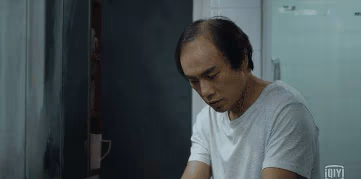 伊能靜老公要火啊，新角色殘忍狠毒，把丈母娘丈人全殺了