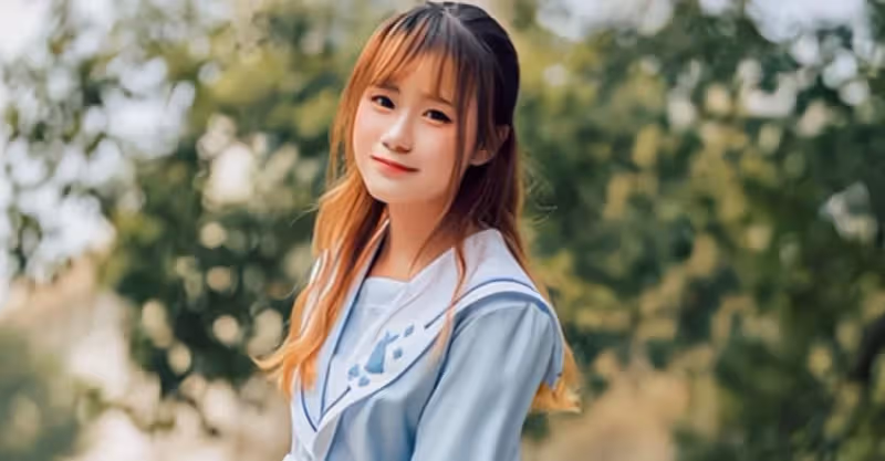 老公剛發工資，婆婆就命他全給前妻，說出原因，我把我那份也給她