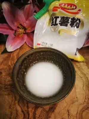 黃瓜雞蛋蝦仁水餃