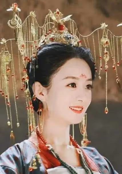 楊蓉：我的孟婆妝美，李沁：我的孟婆裝也美，看到趙麗穎：比原版孟婆還要美