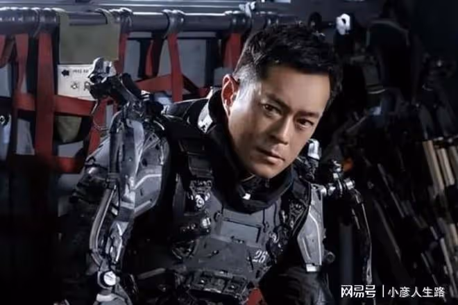 氣憤!院線增加明日戰記排片,一張票182元,是獨行月球票價4倍