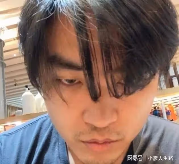 李立群翻車!親兒子曝父親是雙面人,到大陸賺錢是身在曹營心在漢