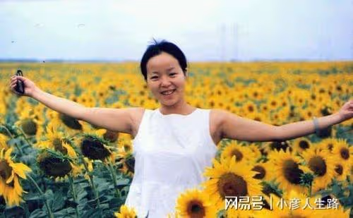兩位編劇向朱軍道歉,一位是犀利的汪海林,一位是跟風的李亞玲