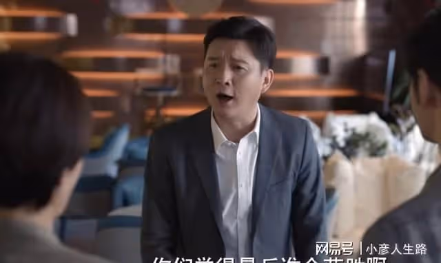 袁泉贏了江疏影,《玫瑰之戰》為什麼比《歡樂頌3》高出0.4分?