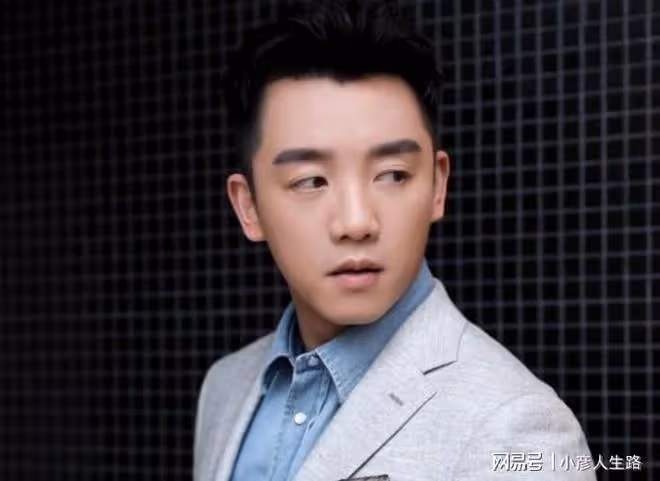 鄭愷陰差陽錯學表演,有過2段緋聞戀情,如今事業愛情雙豐收
