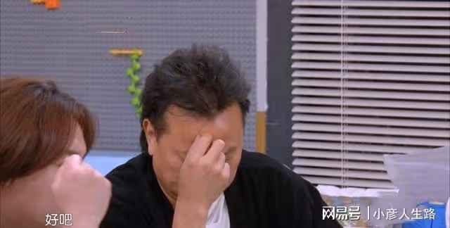 送走林述巍,迎來詹大廚,黃曉明再引爭議,為何總跟素人過不去?