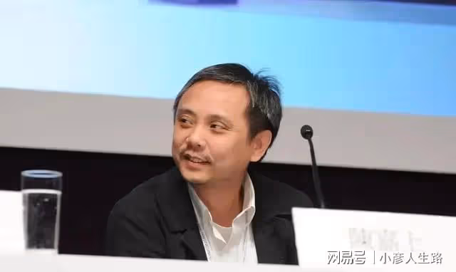 某爽32歲生日，香港導演陳嘉上發文為其慶生，真是個念舊的老好人