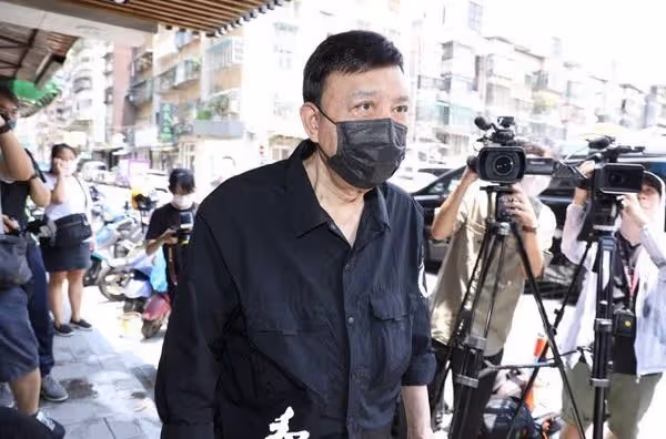 【余苑綺癌逝】李亞萍情緒低落缺席靈堂　余天憔悴揭近況