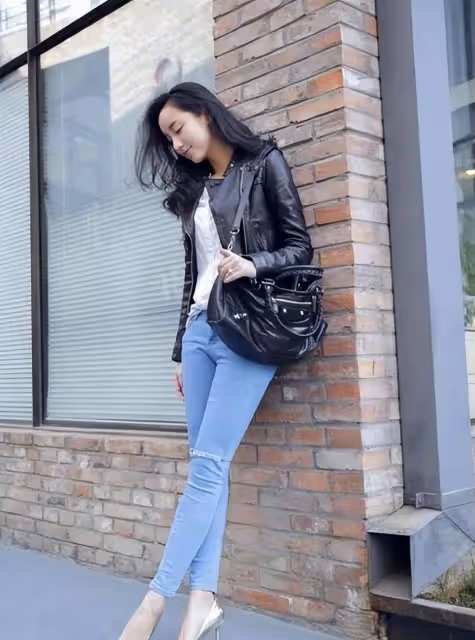 呂一老公錢泳辰回應爭議,跟何艾只是合伙人關係,網友:我不信