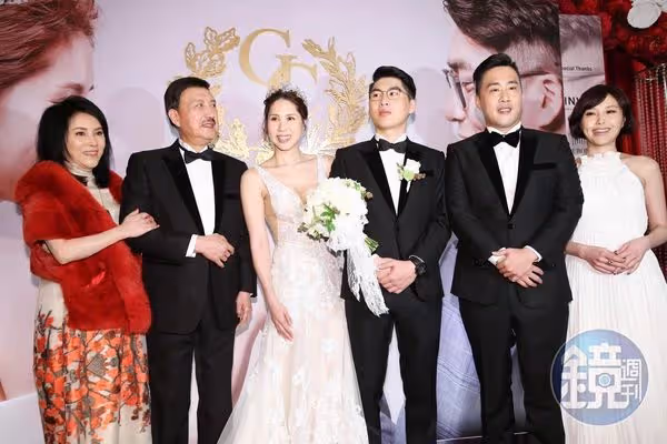 余苑綺訃聞曝光！李亞萍暴哭「忍痛缺席靈堂」無法面對　告別式時間、地點揭曉「風光送最後一程」