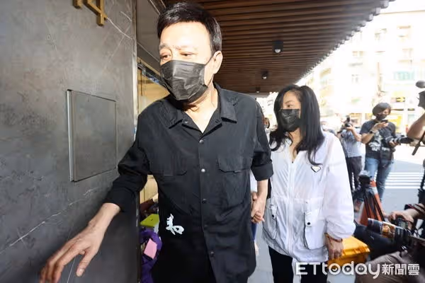 余苑綺訃聞曝光！李亞萍暴哭「忍痛缺席靈堂」無法面對　告別式時間、地點揭曉「風光送最後一程」