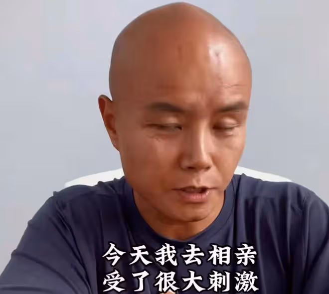 主持人樂嘉近況曝光，現身美國自曝相親經歷，稱被對方嫌棄
