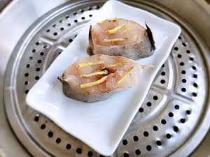 清蒸鱈魚