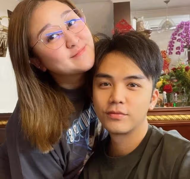 奢華!TVB上位小生與圈外富家女婚後生活極滋潤,不時曬車曬豪宅