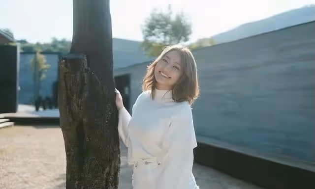 TVB知名女星患上暴食症!體重飆升27斤,臉蛋和身材圓了一圈