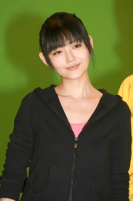 大S年輕時有多美?26歲未P照片曝光,水嫩靈動好出眾,網友:美貌至今難超越