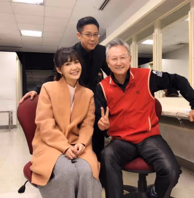 談學斌闊別15年再回螢幕,曾經歷灼傷在家待業兩年「全靠老婆養」一度低迷,幸有妻子鼓勵:不會放棄鍾愛的演藝事業