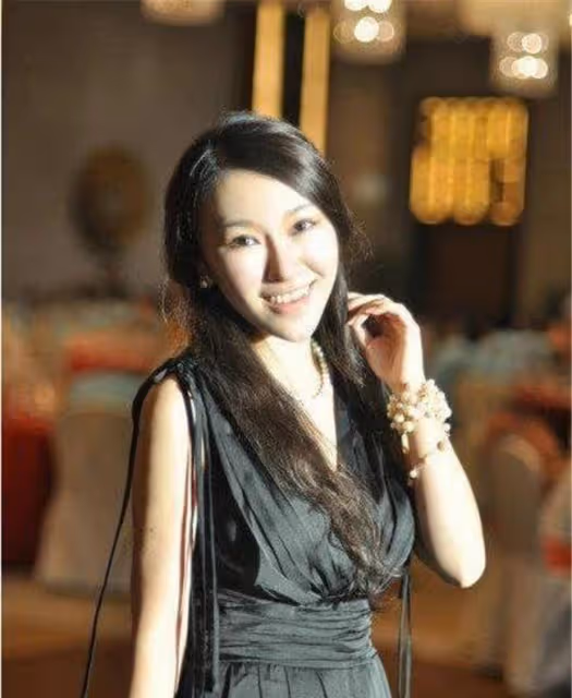 8年過去，《非誠勿擾》「最美女嘉賓」駱琦，如今她生活得怎樣？