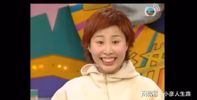 梅小惠阮兆祥江欣燕與廖碧兒蘭茜開心合影5位TVB老同事喝酒暢聊