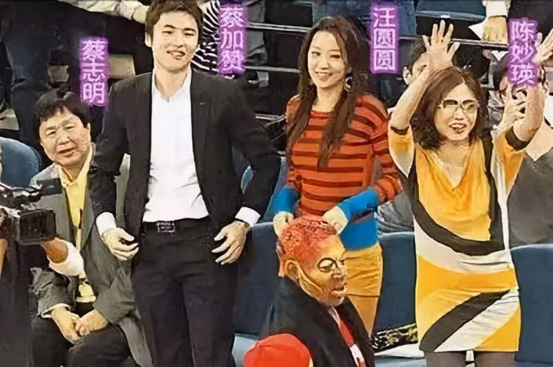 最清醒港姐!插足富商家庭24年「卻獲全家認可」與原配親如姐妹 不爭家產也能成「億萬富婆」