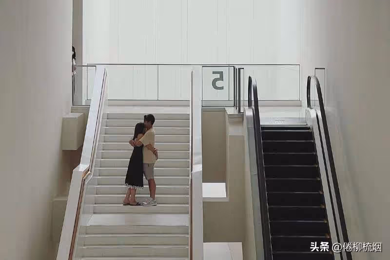 泰國明星情侶Mark Prin和kim kimberley又撒狗糧了