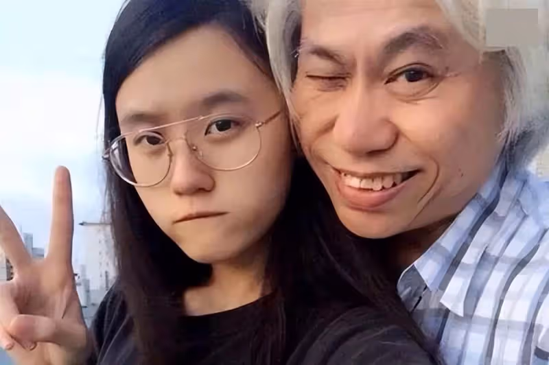 轟動一時的「爺孫戀」,17歲林靖恩曾以為的「追求自由的反抗」9年後林靖恩李坤城現狀,網友:花季少女變家庭主婦