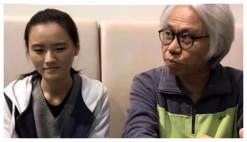 轟動一時的「爺孫戀」,17歲林靖恩曾以為的「追求自由的反抗」9年後林靖恩李坤城現狀,網友:花季少女變家庭主婦