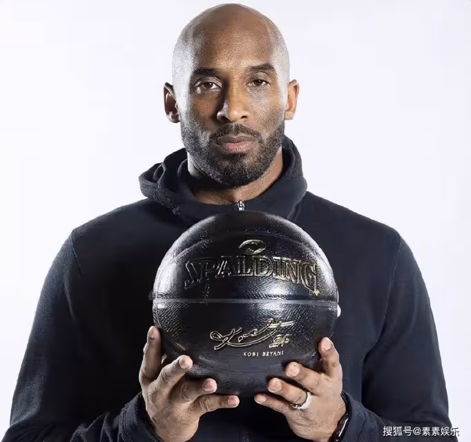 科比44歲冥誕,瓦妮莎曬昔日合照發文:我真的非常想念你