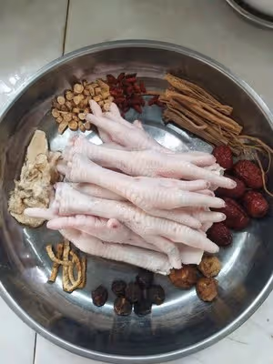 去茶樓必點的點心~藥膳雞爪