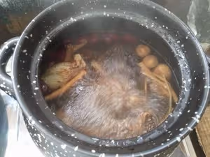 去茶樓必點的點心~藥膳雞爪