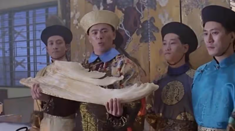 李連杰御用替身，即興一口咬掉80萬，徐克欲哭無淚：你一口咬掉了一套房！
