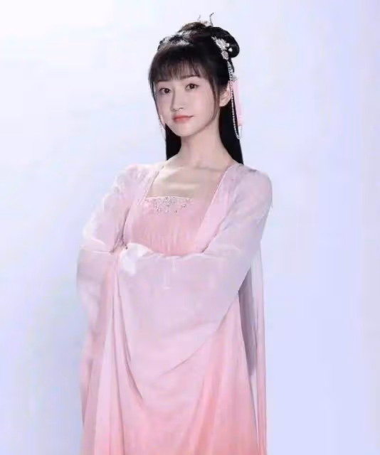 沉翔似笑非笑:顏丹該有多愛應遠?把心給他,為他墮落輪迴,太殘忍