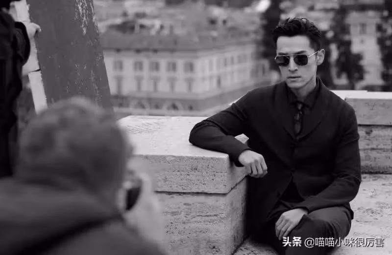 7位一眼萬年的男演員,個個帥到窒息,有人靠一個角色吃一輩子