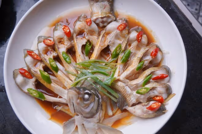 孔雀開屏清蒸魚