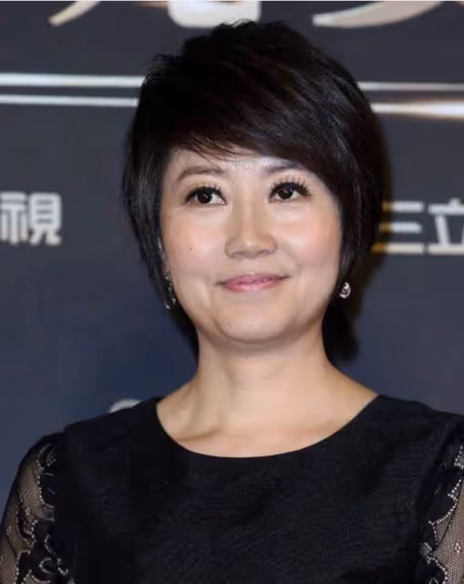 告別奮戰14年崗位!55歲廖筱君落淚揮別三立,粉絲挽留「還想看你主持」她不捨泣:沒想到會有這一天,日後江湖再見