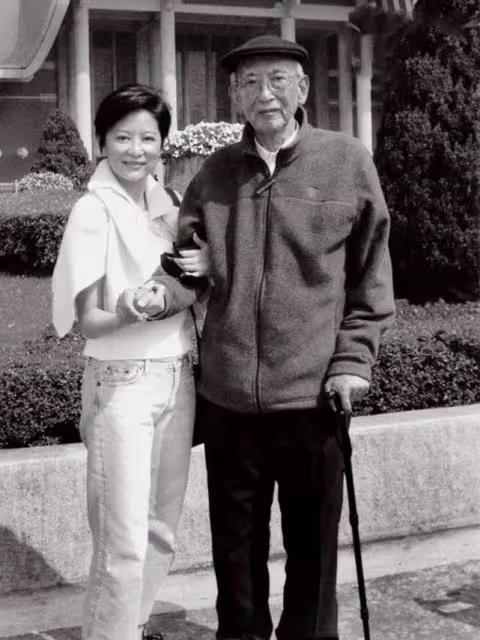 與農村親姐相認，對方一貧如洗，林青霞身家上億卻不幫襯，背後原因曝光，全網暴贊：她真的不簡單