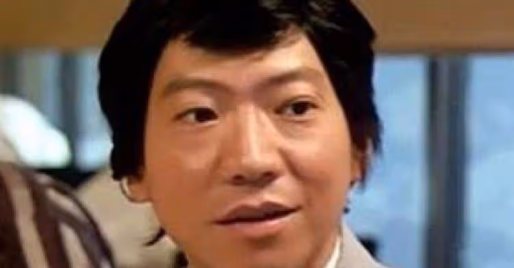 他是知名實力派演員,五個兒子個個出色,大兒子比周星馳還厲害