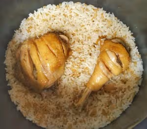 電飯鍋雞腿飯